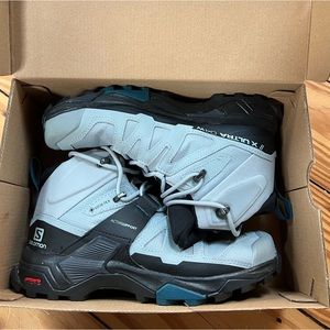 Salomon X Ultra 4 Mid GORE-TEX Hiking Boots- Women’s 6.5 W